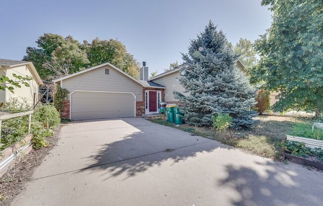 4 bed, 2 bath Home in Central Fort Collins