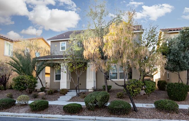 Beautiful home in Inspirada with stainless steel and granite.