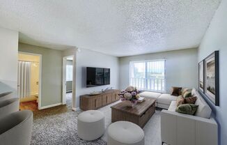 2 beds, 1 bath, $1,225