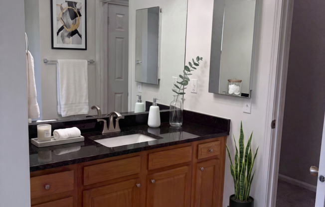 2 beds, 2 baths, 1,518 sqft, $2,290, Unit 7240