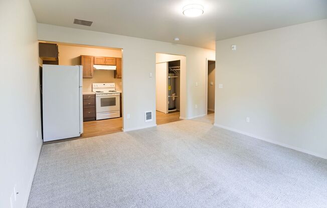 1 bed, 1 bath, 500 sqft, $1,430, Unit S-245