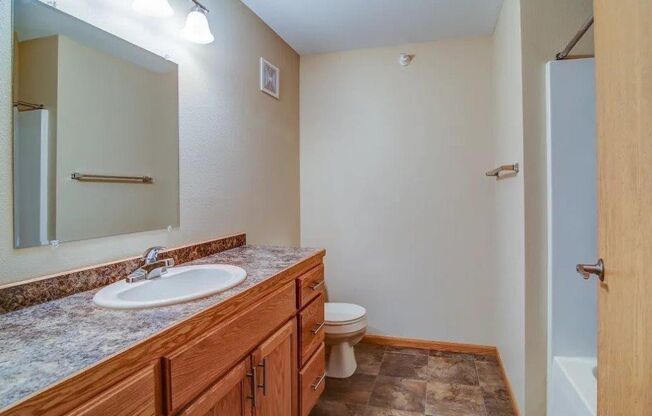 2 beds, 1 bath, 952 sqft, $1,245, Unit 4102-308