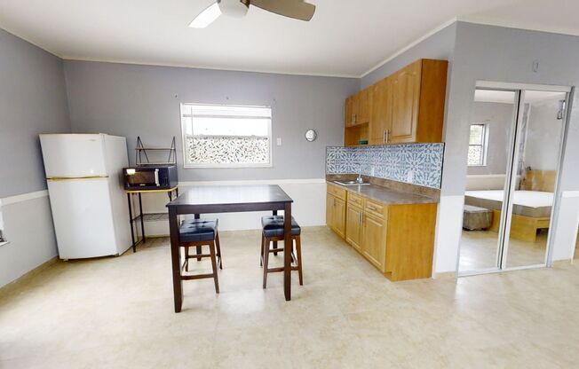 6375 19th Ave N Duplex