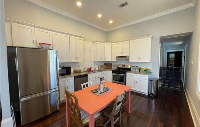 2932 34 SAINT ANN ST