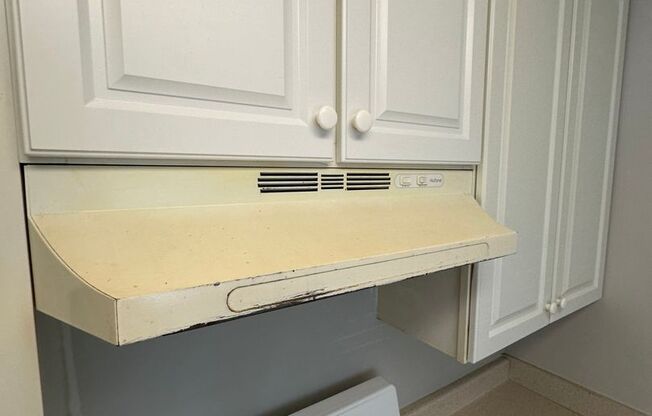 1 bed, 1 bath, 550 sqft, $2,300, Unit 4