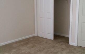 1 bed, 1 bath, 750 sqft, $1,012, Unit 301