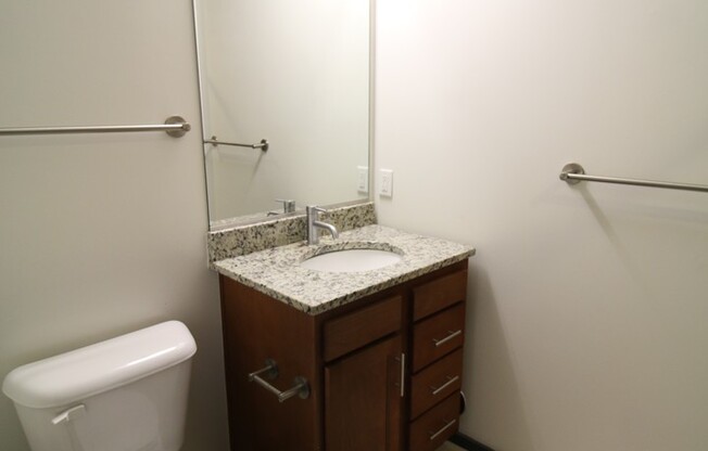 Studio, 1 bath, 499 sqft, $1,195, Unit APT 115