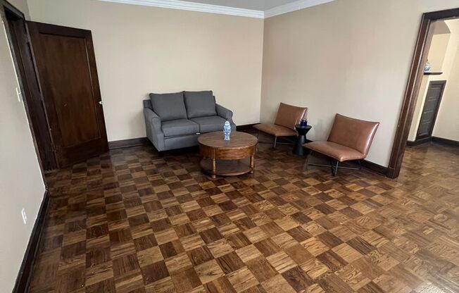 1 bed, 1 bath, 650 sqft, $995, Unit Unit 108 A900