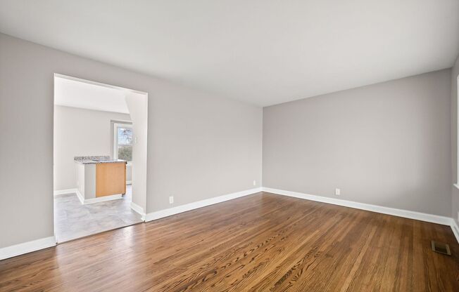 3 Bedroom Pet Friendly Home For Rent Near Post!