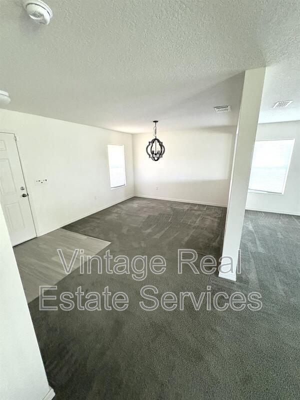 10502 MEDFORD LK DR