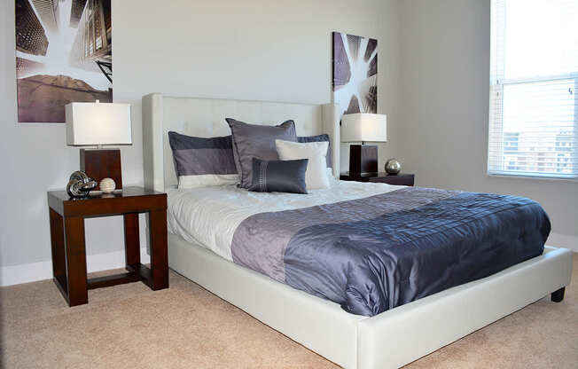 Piazza on West Pine | Apartments in St. Louis, MO