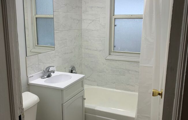 Beautiful 6 bedroom house in Minneapolis!!
