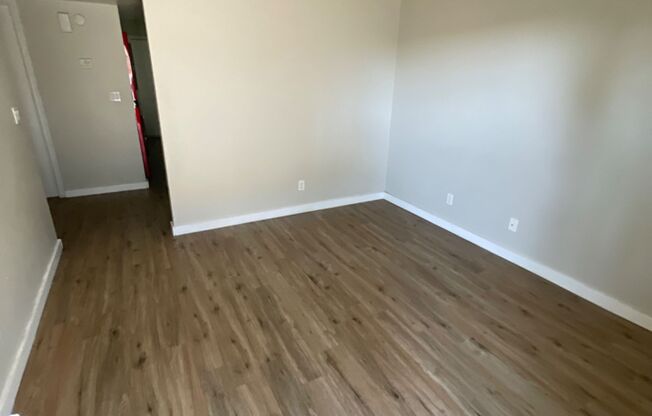 Catalina Apartment Homes