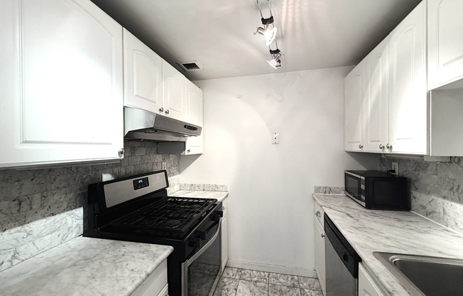 15 N Beacon