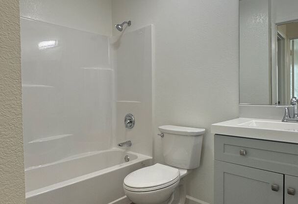 1 bed, 1 bath, 660 sqft, $1,850, Unit 918-A