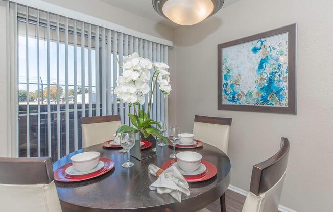 3 beds, 2 baths, 1,241 sqft, $999