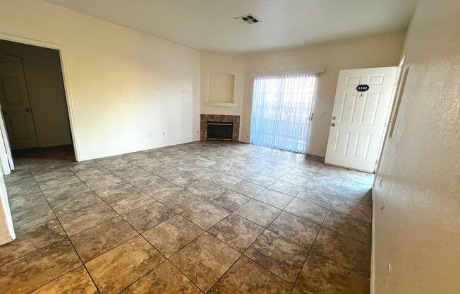 2 beds, 2 baths, $850, Unit UNIT 1102