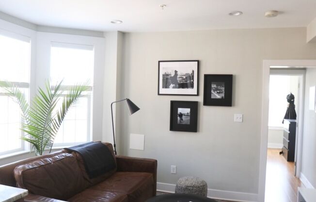 Charming Renovated Apartments in the Heart of Ardmore
