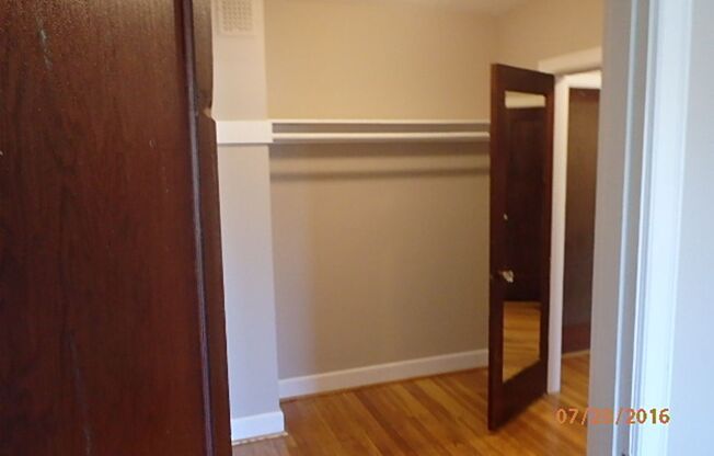 Studio, 1 bath, 640 sqft, $1,550, Unit 409