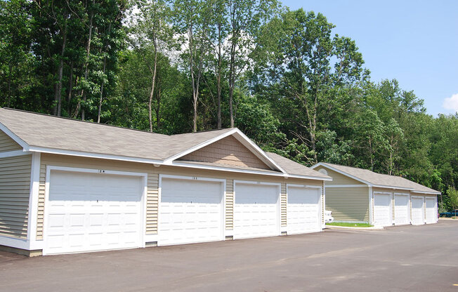 Garages With Remote Opener at Tall Oaks Apartment Homes, Michigan