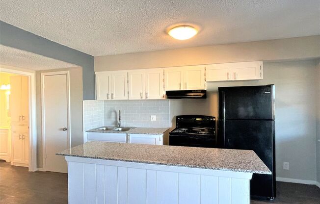 1 bed, 1 bath, $750, Unit Concho Vista - Unit 8