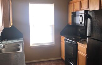 2 beds, 1 bath, $750, Unit 1419 B