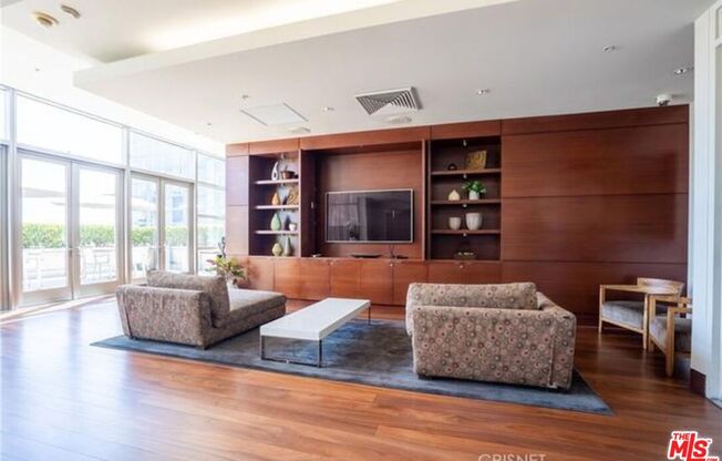 1 bed, 2 baths, 1,390 sqft, $4,000, Unit 1707