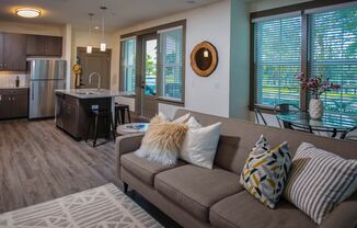 2 beds, 2 baths, 989 sqft, $2,275, Unit 26