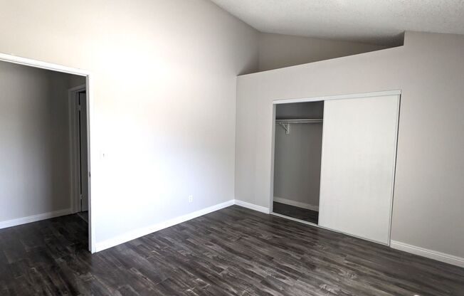 1 bed, 1 bath, 664 sqft, $1,850, Unit #11