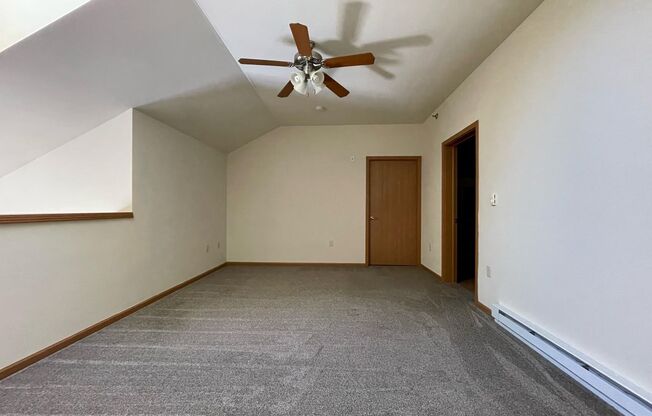 1 bed, 2 baths, $1,600, Unit 871-207