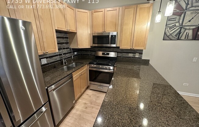 1735 W Diversey Pkwy, Chicago IL 3