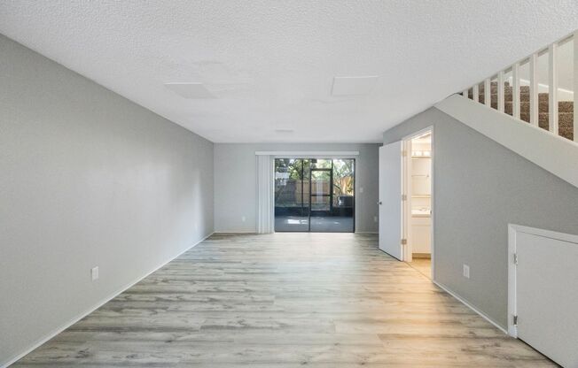 Renovated Town Home 2 bedroom 1.5 bath ** 1/2 off August Rent if Moved in by July 31st**