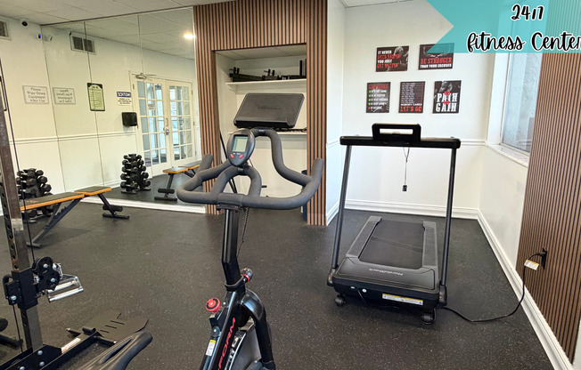 2 beds, 1 bath, 884 sqft, $1,420, Unit J113