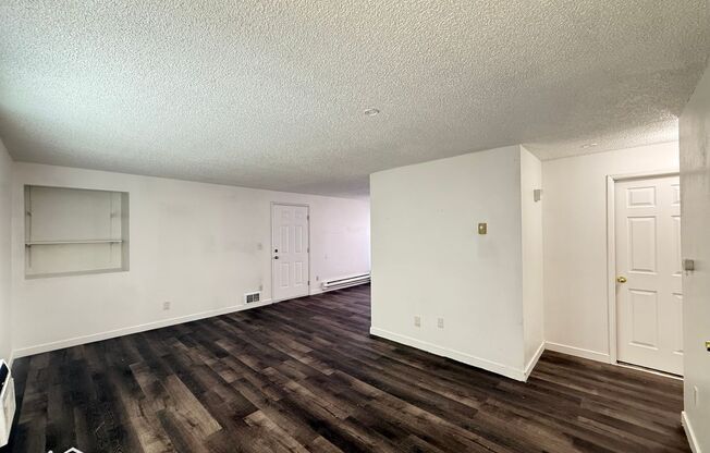 1118-1120 Cherry Ave