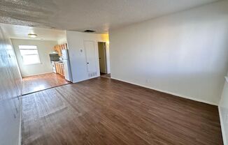 2 beds, 1 bath, 750 sqft, $700, Unit Unit 7