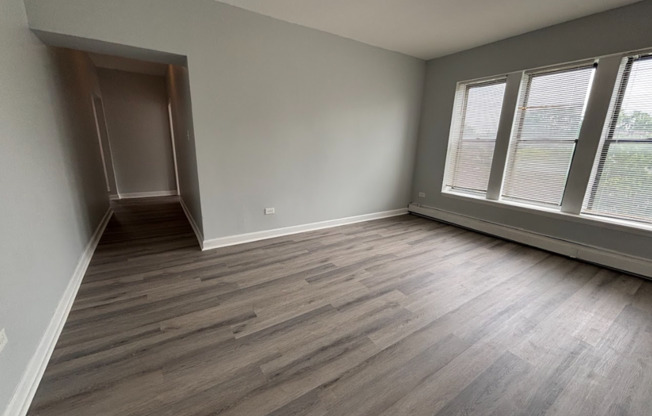4 beds, 2 baths, $1,950