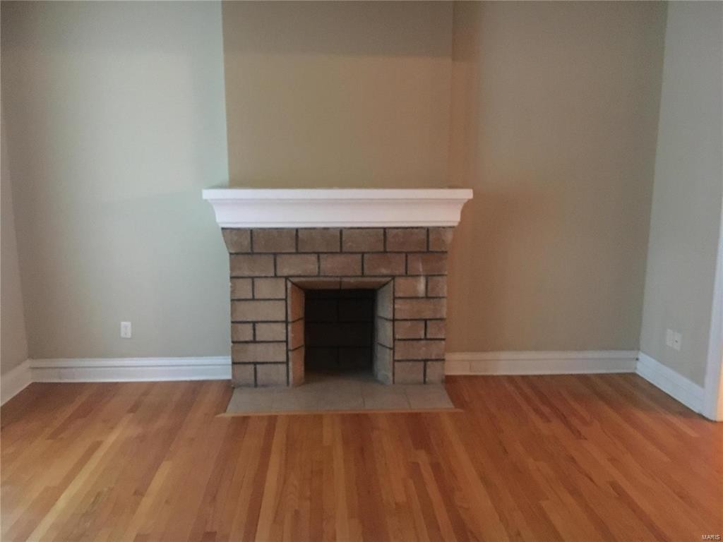 Beautiful home within walking distance to the The Grove.