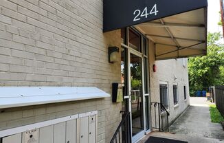 Sunny Deanwood 1 Bedroom