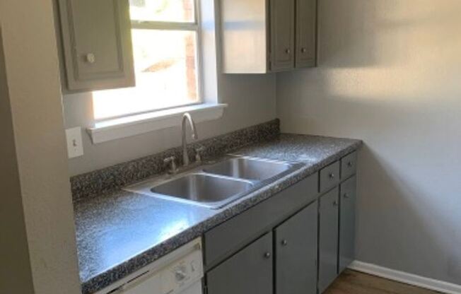 Contessa Townhome Apartments