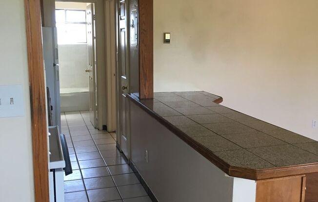 1 bed, 1 bath, 550 sqft, $1,535, Unit 660-301