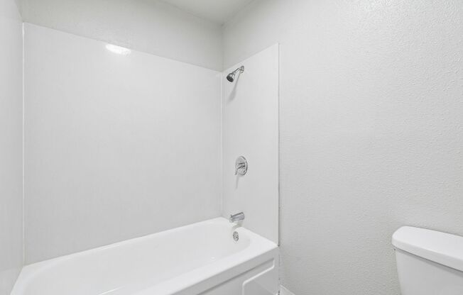 Studio, 1 bath, 366 sqft, $1,225, Unit 47