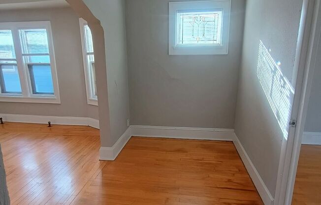 1650-52 N. Arlington