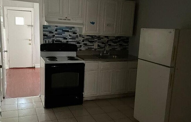 4942 N 7 ST
