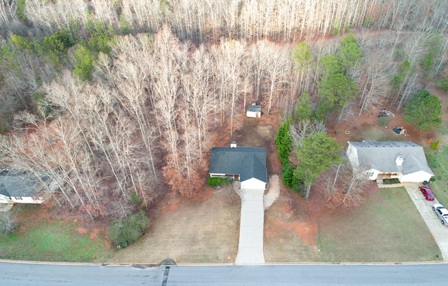 Charming 3-Bedroom Ranch Home with Deck and Spacious Backyard in Covington, GA