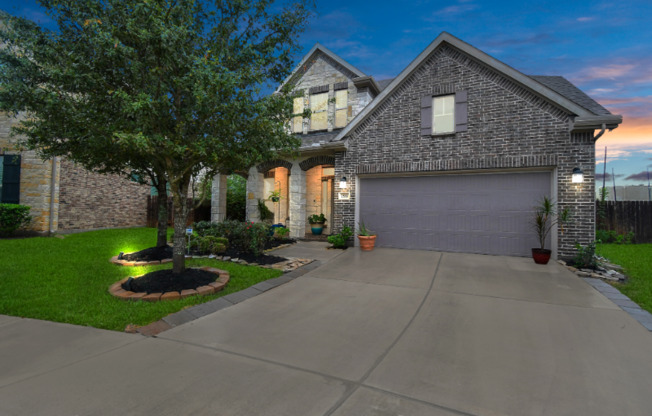 1539 GILES DR