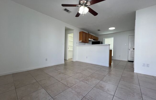 3-Bedroom, 2-Bathroom Duplex in A Convenient Location!