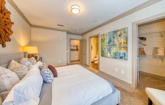 The Oaks at Johns Creek - Spacious bedrooms and closet space