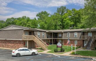 Naveen Pine Apartments