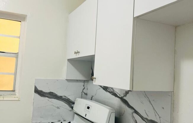 1345 W 29 Street 1315