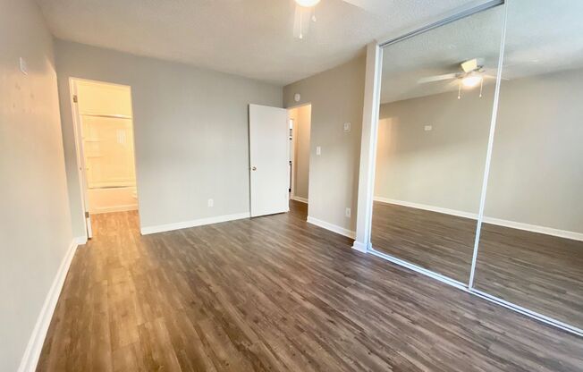 2 beds, 2 baths, 900 sqft, $2,395, Unit 19